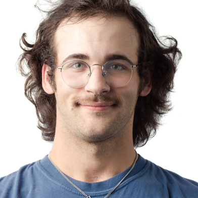 Wyatt Seagle headshot